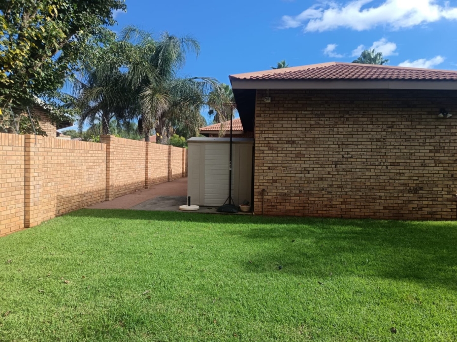 4 Bedroom Property for Sale in Hillcrest Northern Cape